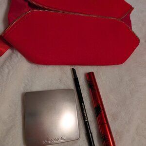 New Elizabeth Arden set: Mascara, Eyeliner, Bronze Pressed Powder, Beauty bag